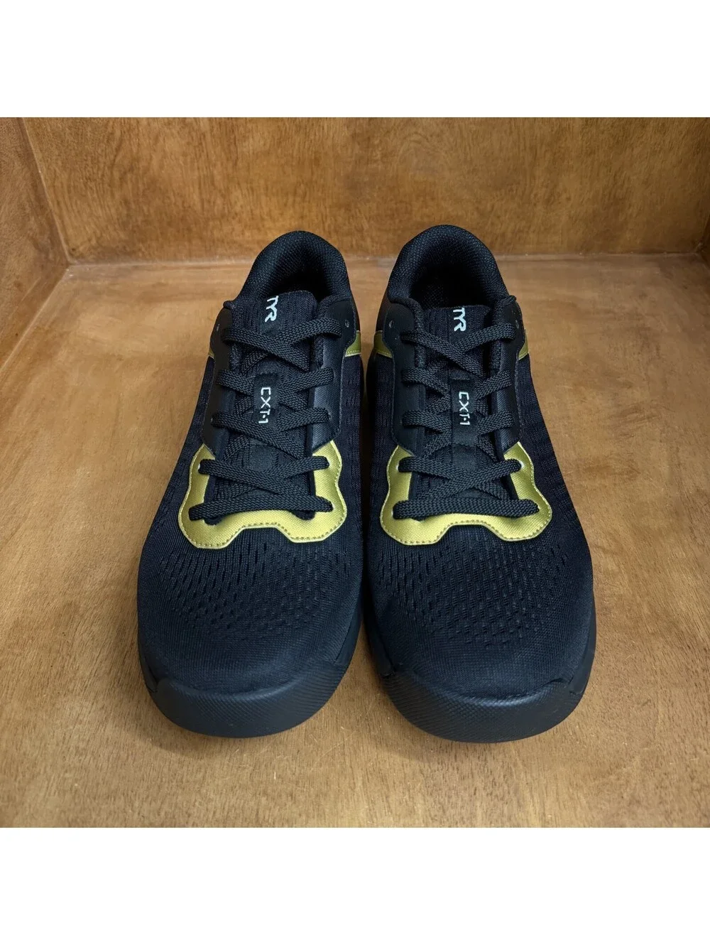 TYR CXT-1 Trainer Shoes Men 11.5 Women 13 Black Gold CrossFit HIIT Gym Sneakers